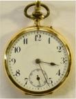 Gouden zakhorloge, circa 1920. Maker: Pronto. Emaille wijzerplaat met arabische cijfers. Prijs: €.750,-