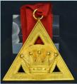 Heilig Koninklijk Gewelf (Holy Royal Arch). Cordonjuweel Eerste Opziener (First Principal). Maker: Toye, Kenning & Spencer, London. Prijs: €.45,-