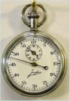 Stopwatch van maker Junghans. Nikkelen kast. Wijzerplaat met 60-secondenverdeling. Prijs: .175,-